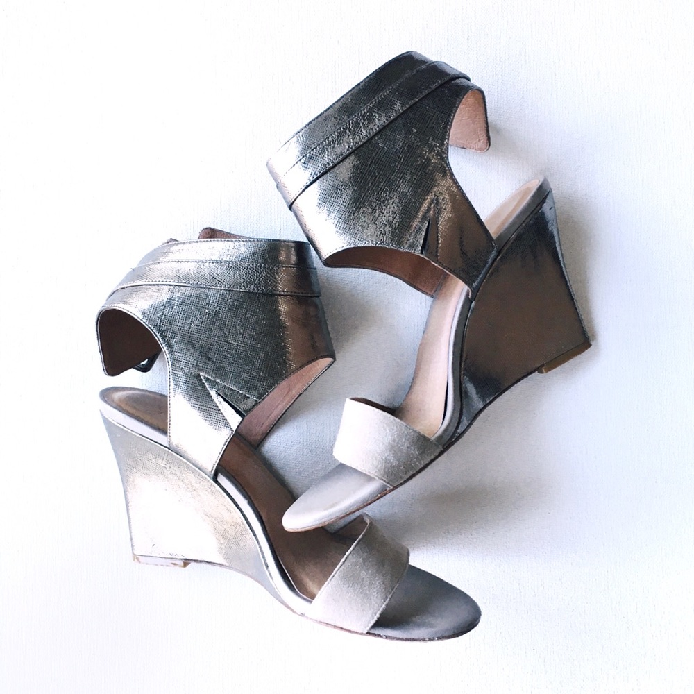 Joie metallic silver wedge sandals Size 39